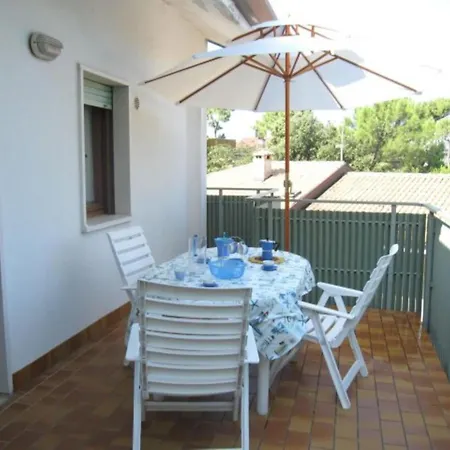 Apartment Bright Flat 30mt From The Grado