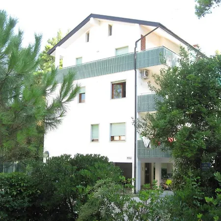 Bright Flat 30Mt From The Beach Daire